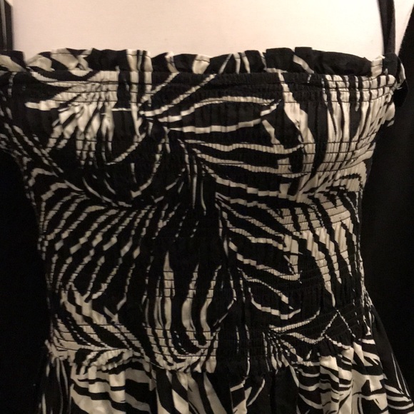 ❤️ Women’s TORRID NWT Zebra Dress Mid Wash Challis Smocked Bodice Dress Sz 0 - Picture 11 of 11